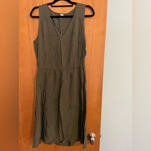 NWT Old Navy V Neck Olive Green Dress - Tall size